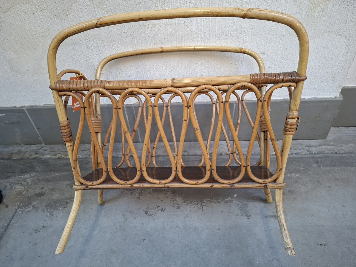 Vintage rotan en bamboe tijdschriften- en krantenrekje - foto 4