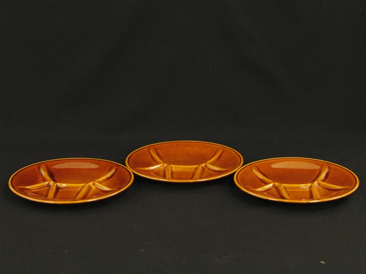 Keralux Boch Fréres Set van 5 vintage keramische fondue borden - foto 2