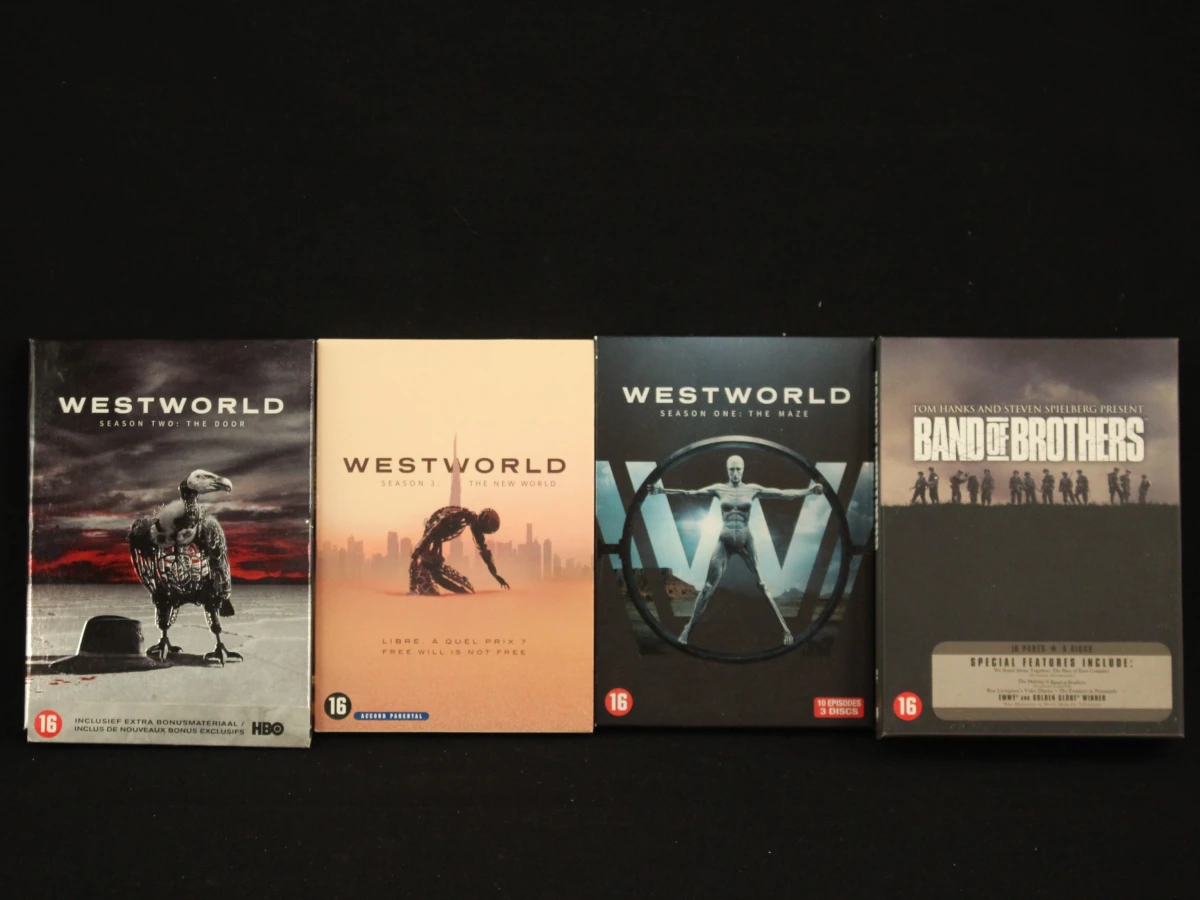 Grote collectie DVD-boxsets en televisieseries - foto 9