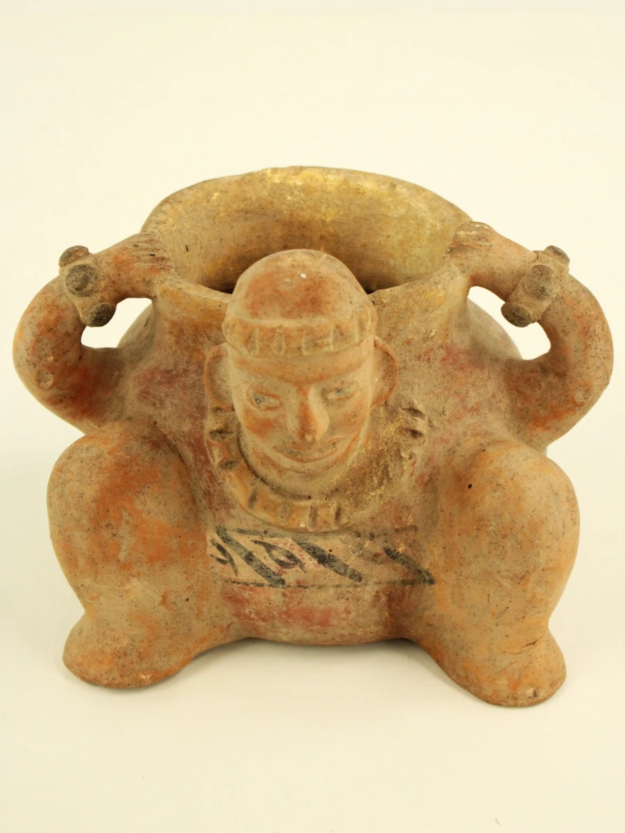 Decoratieve aardewerken vaas met menselijke figuur - foto 2
