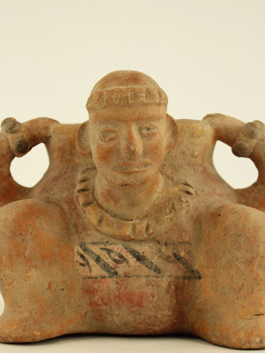 Decoratieve aardewerken vaas met menselijke figuur - foto 7