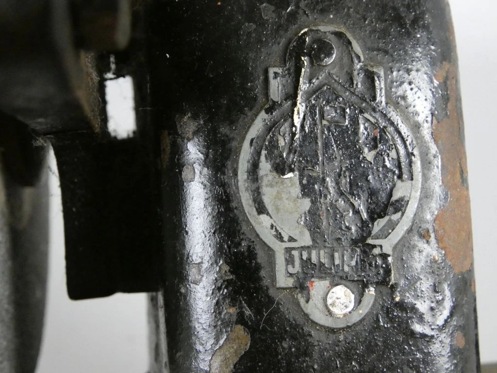 Handmatige slijpmachine op houten voet - foto 5