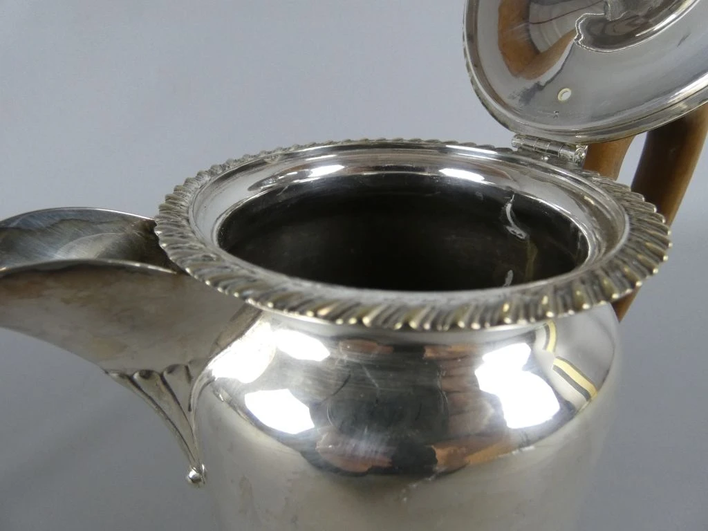 Verzilverde koffiekan met kunststof handvat - foto 4