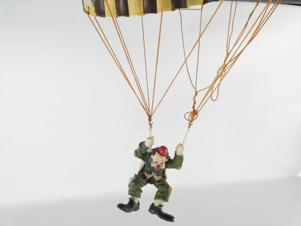 Vintage hangende parachuteclown - foto 2