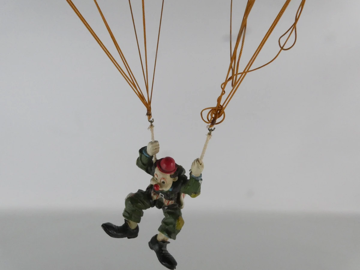 Vintage hangende parachuteclown - foto 4