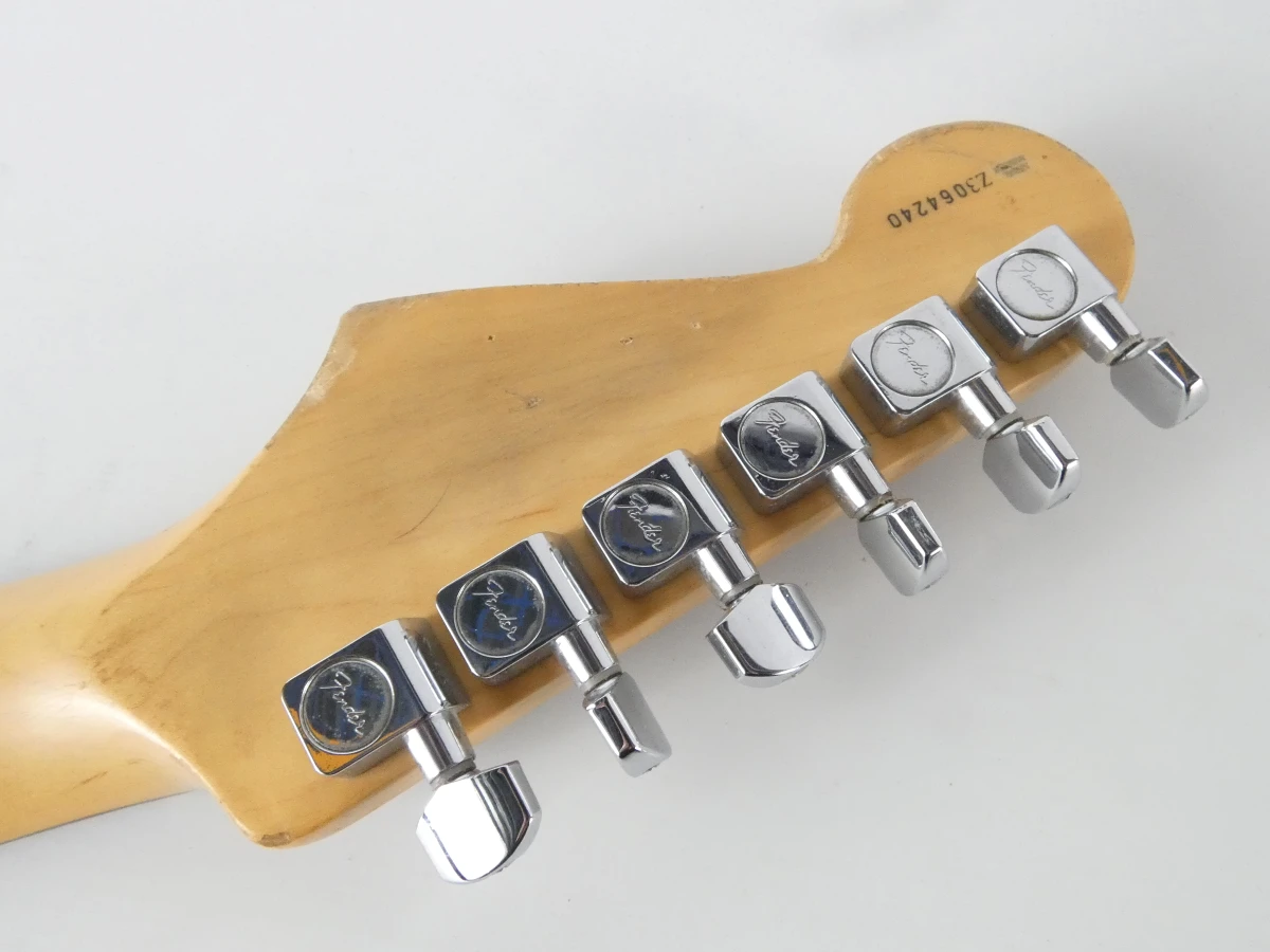 Fender American Standard Stratocaster (USA, 2003) – Black – Echte Player's Guitar! - foto 11
