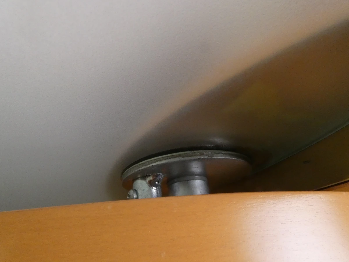 Set van 2 Hülsta Primo DC Ronde Design Nachtkastjes op Wieltjes - foto 15