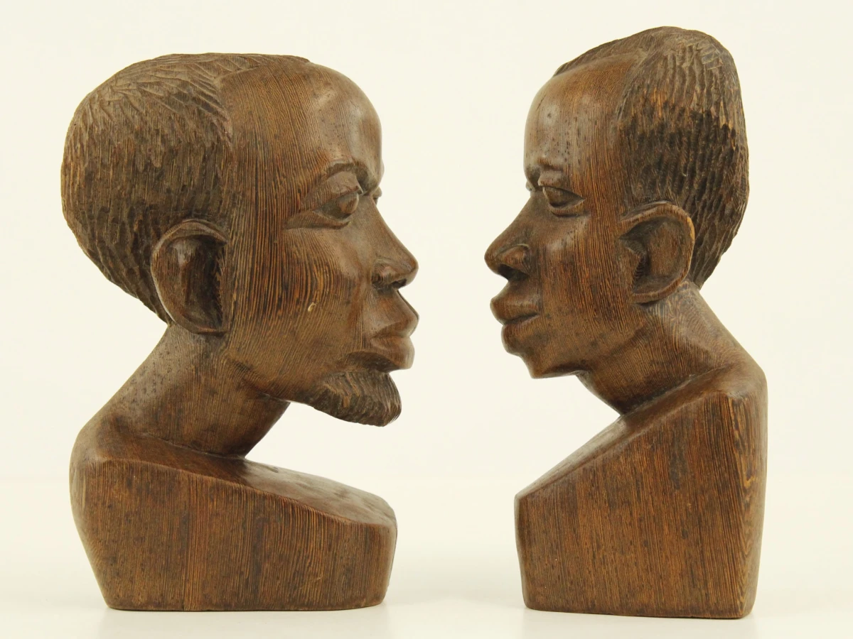 Set van 4 Afrikaanse houten beelden - foto 5