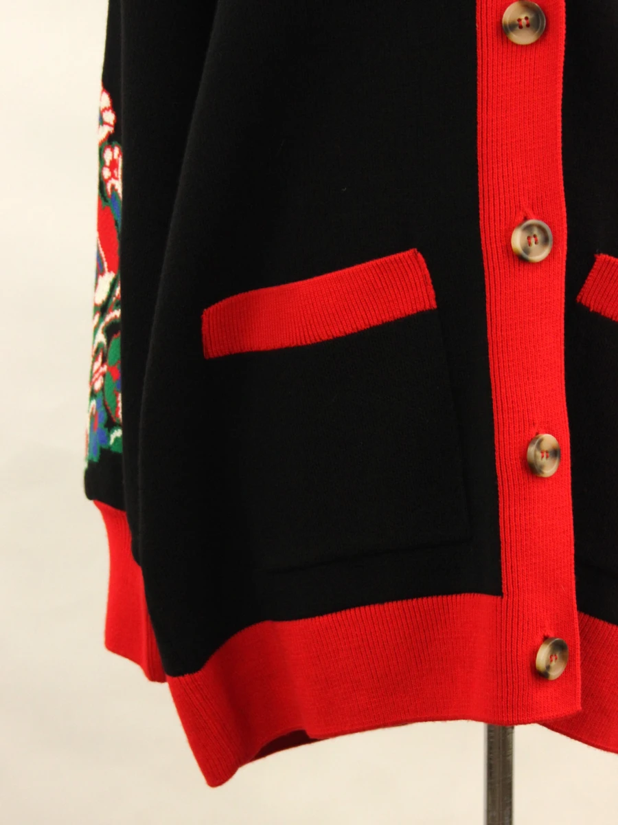 Cesare Gaspari zwarte cardigan met rode accenten en bloemenpatroon - foto 3