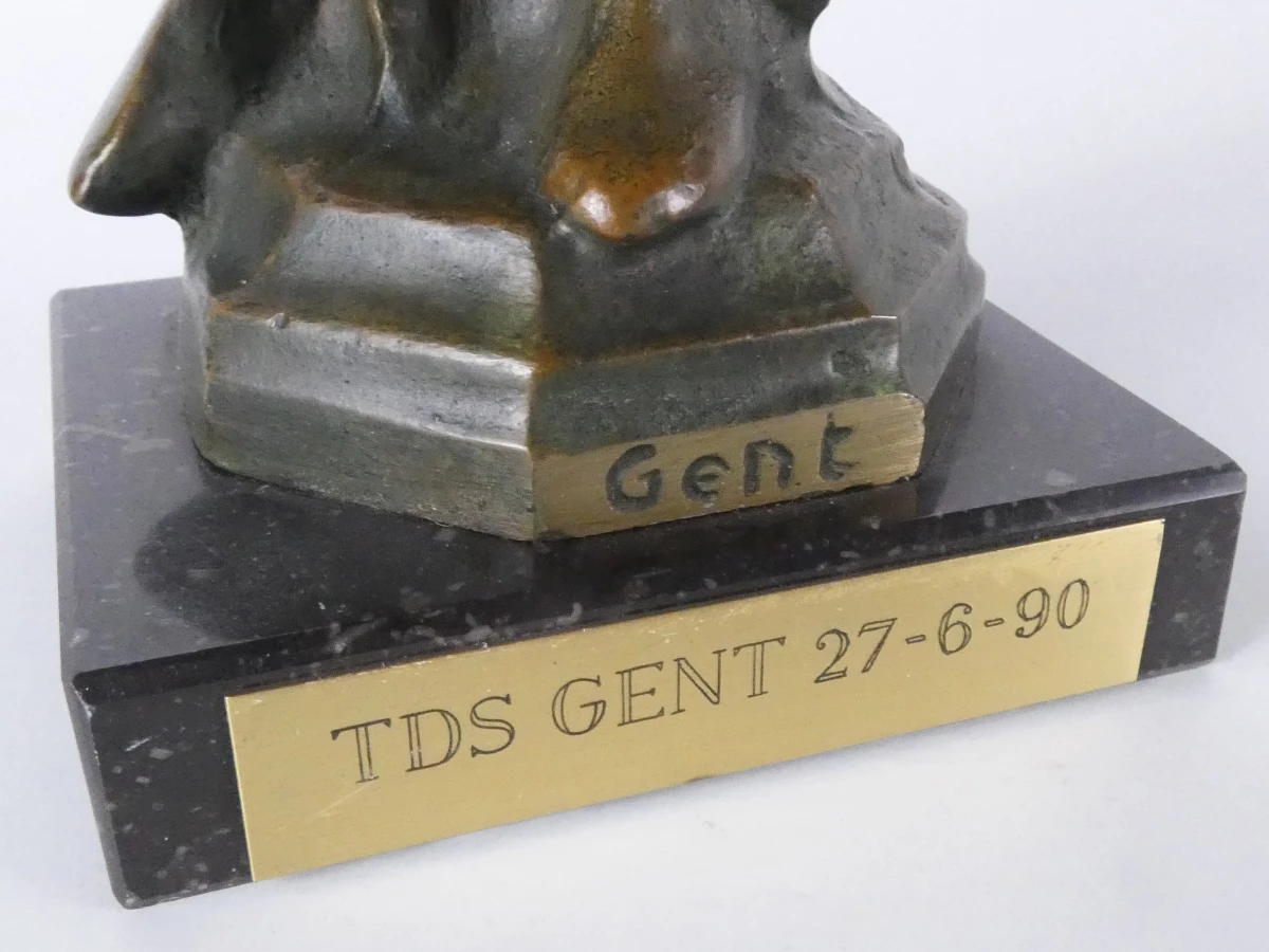 Beeldje Torenwachter Belfort Gent – op Marmeren voet - foto 5