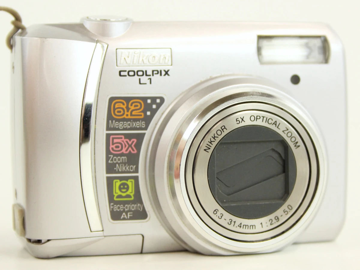 Digitale Nikon Coolpix L1 camera met tas en SD-kaart - foto 7