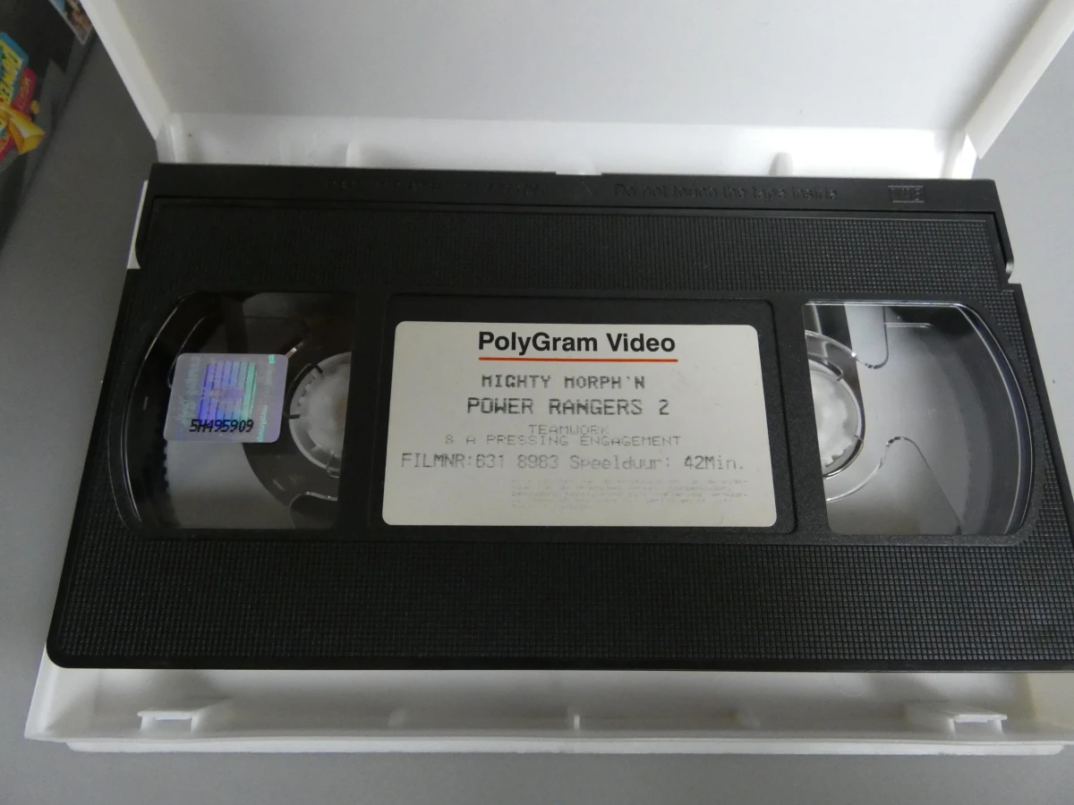 3 Power rangers VHS films - foto 9