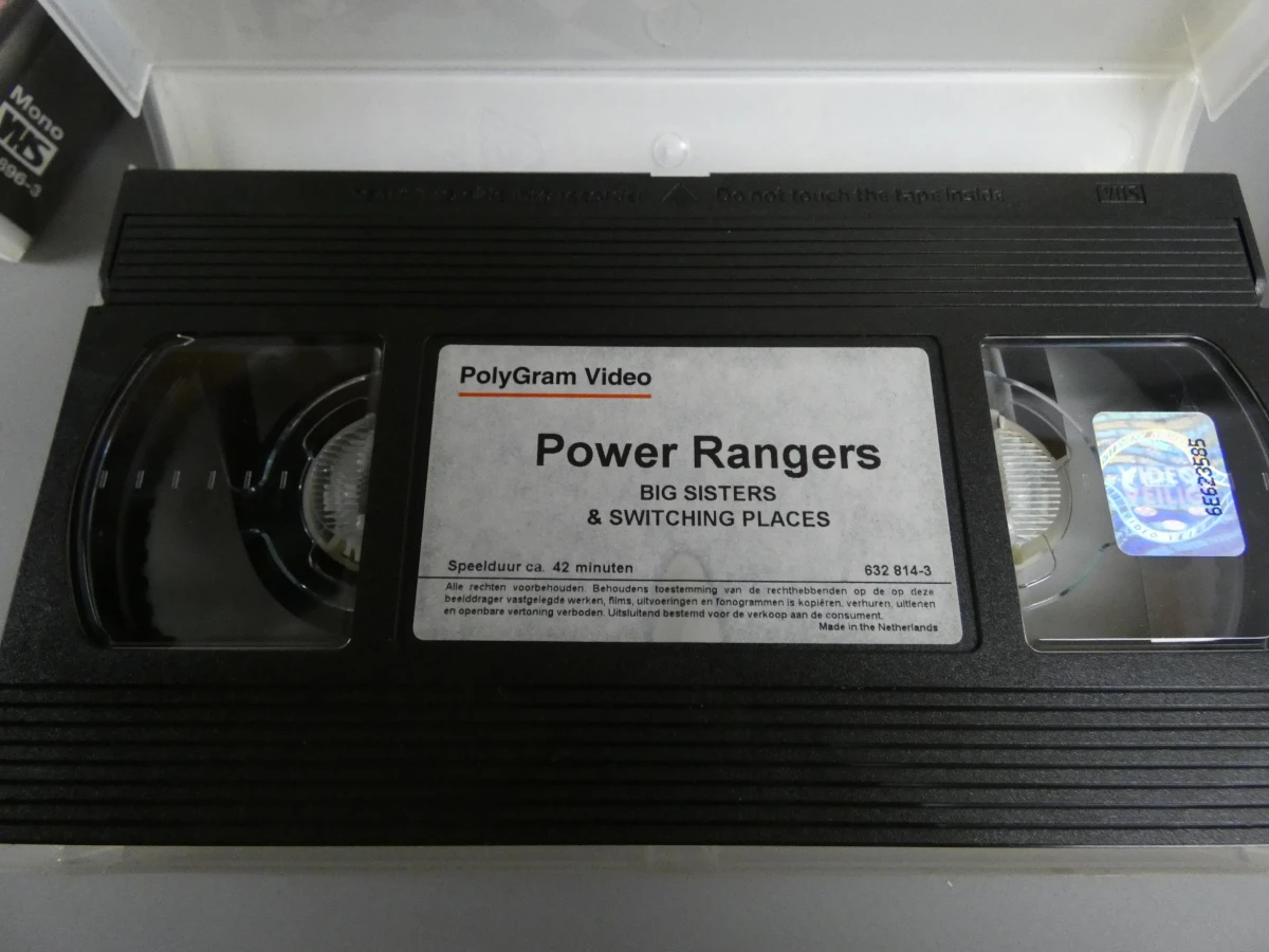 3 Power rangers VHS films - foto 10
