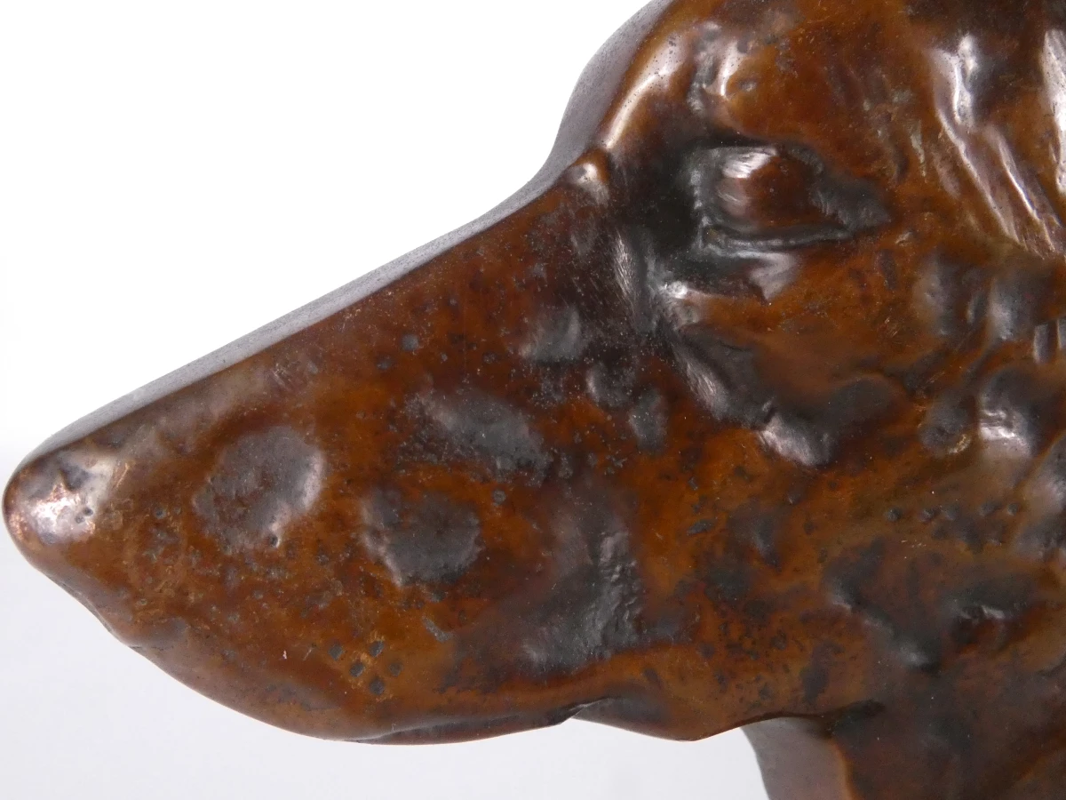 Bronzen hondenkop op voetstuk - foto 3
