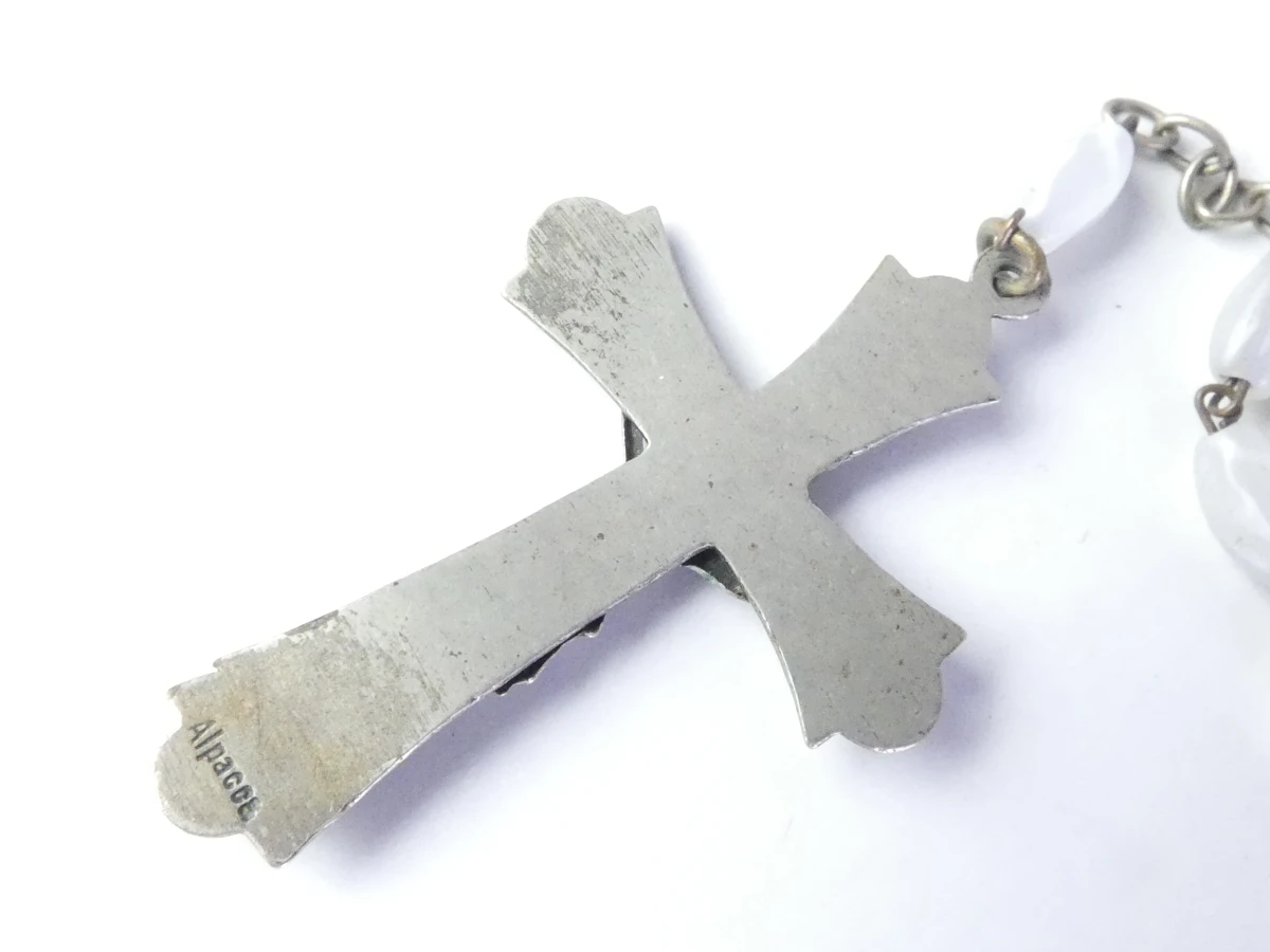 Boek Kloosters en Kloosterorden met religieuze kettingen en rozenkransen - foto 22