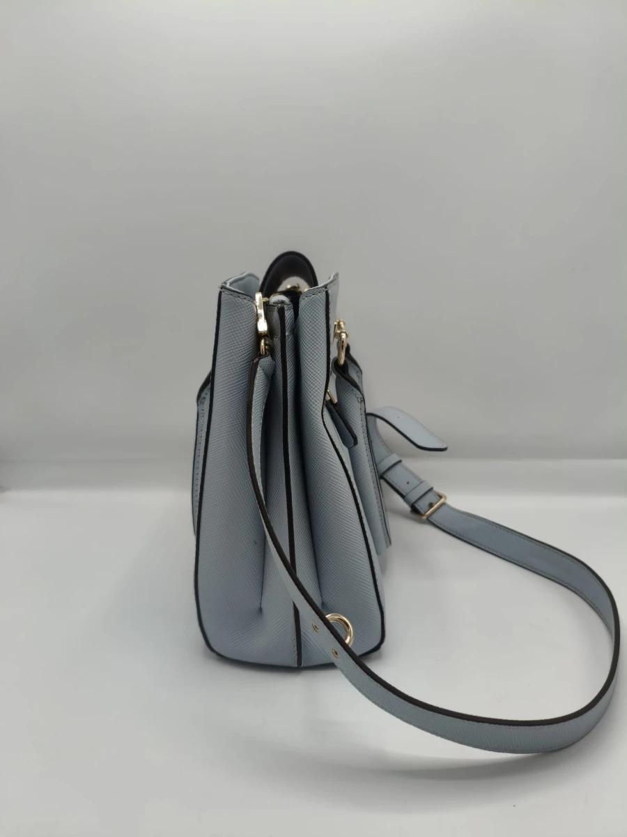 Guess Alexie Saffiano handtas - foto 2
