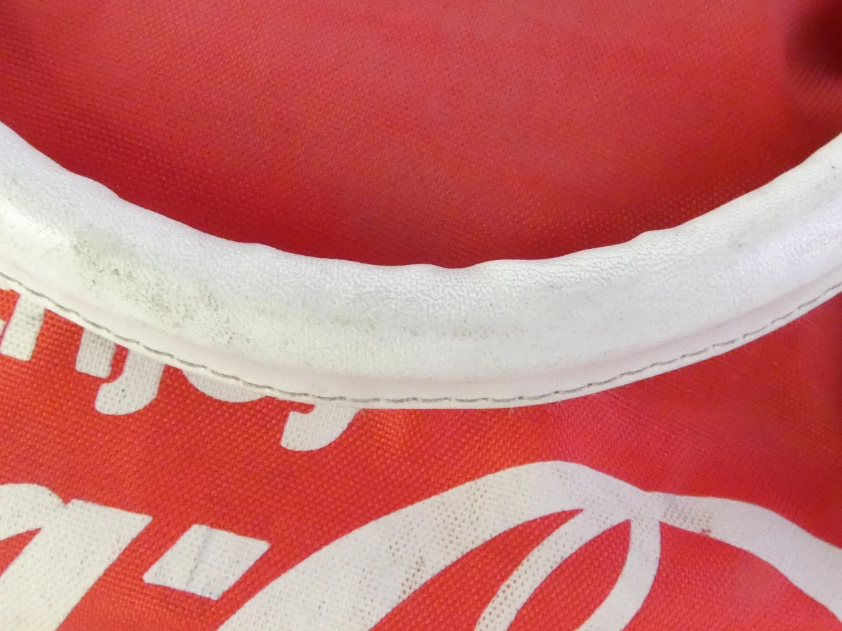 Rode Coca-Cola sporttas met witte accenten - foto 7