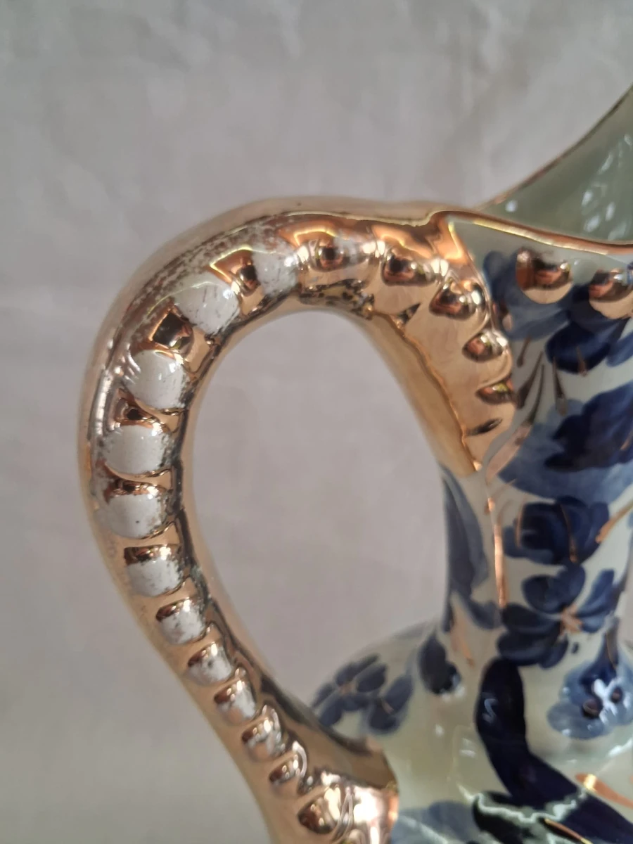 Decoratieve blauwe en gouden keramische vaas met handvat - foto 5