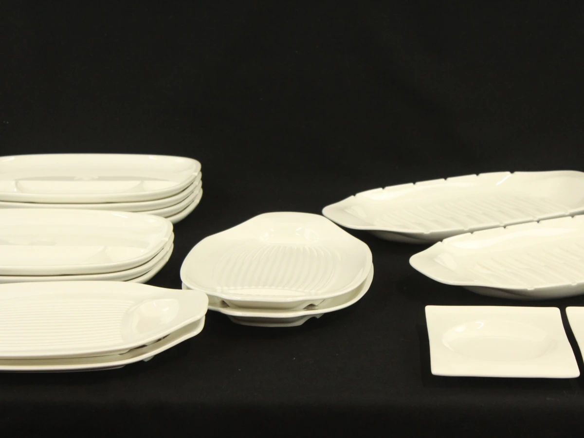 Villeroy & Boch Set van serveerschalen en tapa servies in verschillende formaten in minimalistisch wit - foto 2