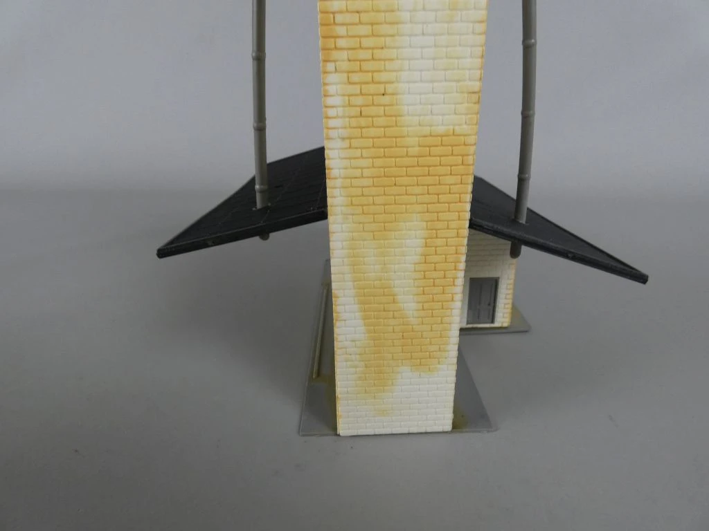 Modelbouw set treinstation Rheden en fabriek schaal H0 - foto 9
