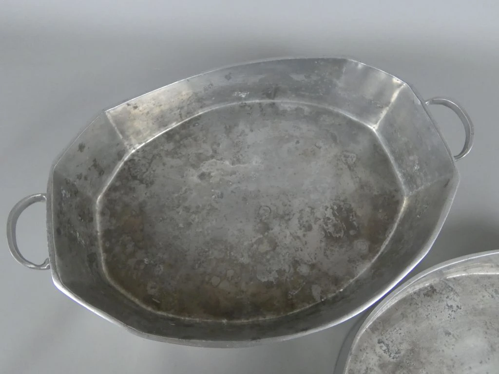 Set van 2 metalen serveerschalen met handvatten - foto 3