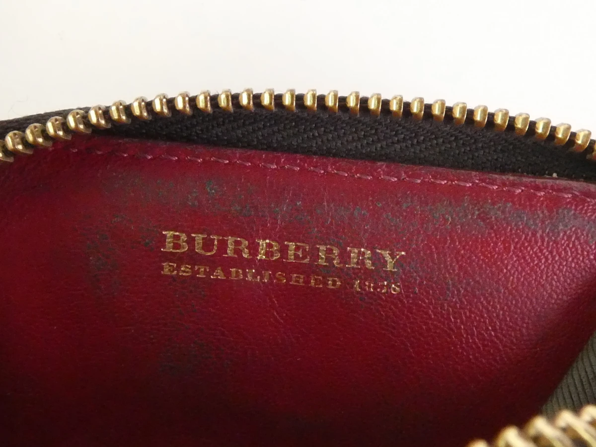 Burberry Brit - gewatteerde damesjas met bijpassend tasje portemonnee - foto 20