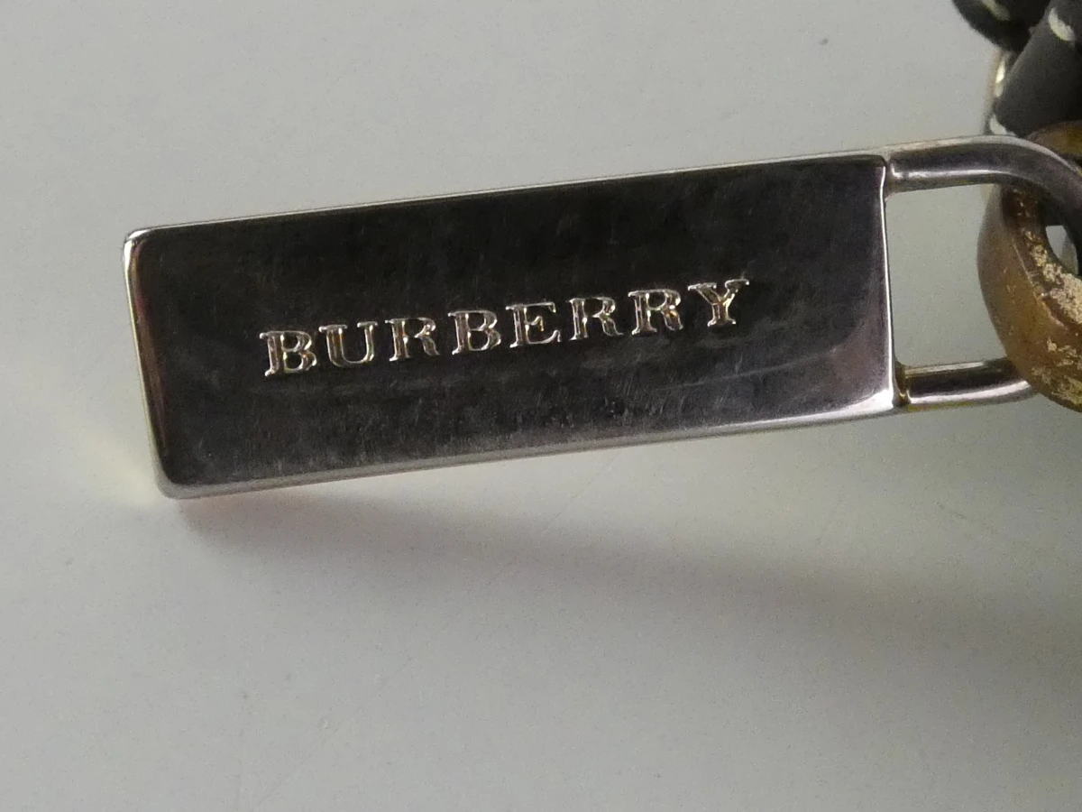 Burberry Brit - gewatteerde damesjas met bijpassend tasje portemonnee - foto 23