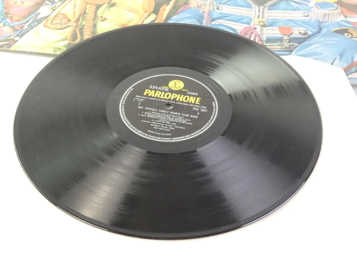 The Beatles - Sgt. Pepper's Lonely Hearts Club Band vinylplaat - foto 9