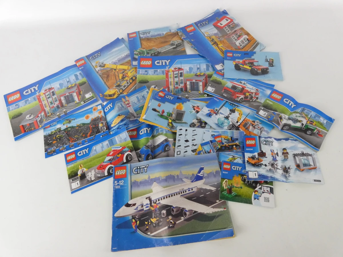 Grote verzameling LEGO bouwinstructies diverse thema's - foto 8