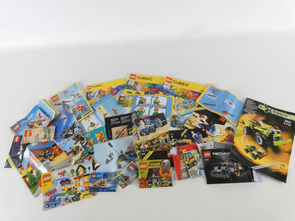 Grote verzameling LEGO bouwinstructies diverse thema's - foto 10