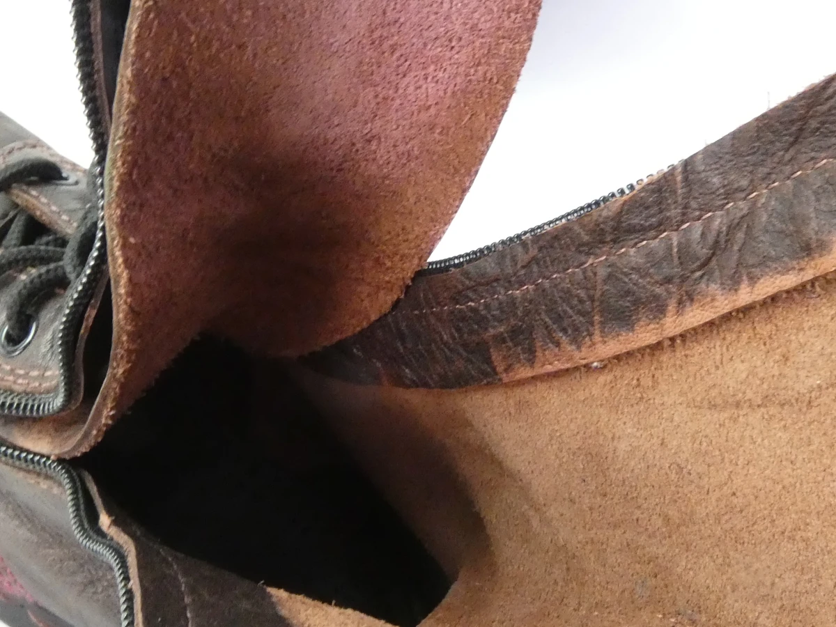 Leren veterlaarzen Dr. Martens, model 9733 - foto 12
