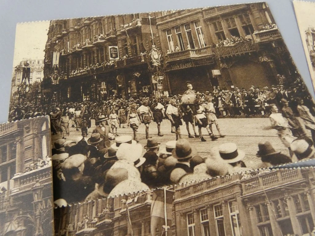 Historische Prentkaarten van de Stoet in Antwerpen (1830-1930) - foto 2