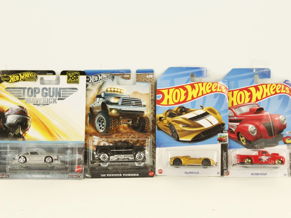 Hot wheels lot van 35 auto's in verpakking - foto 7