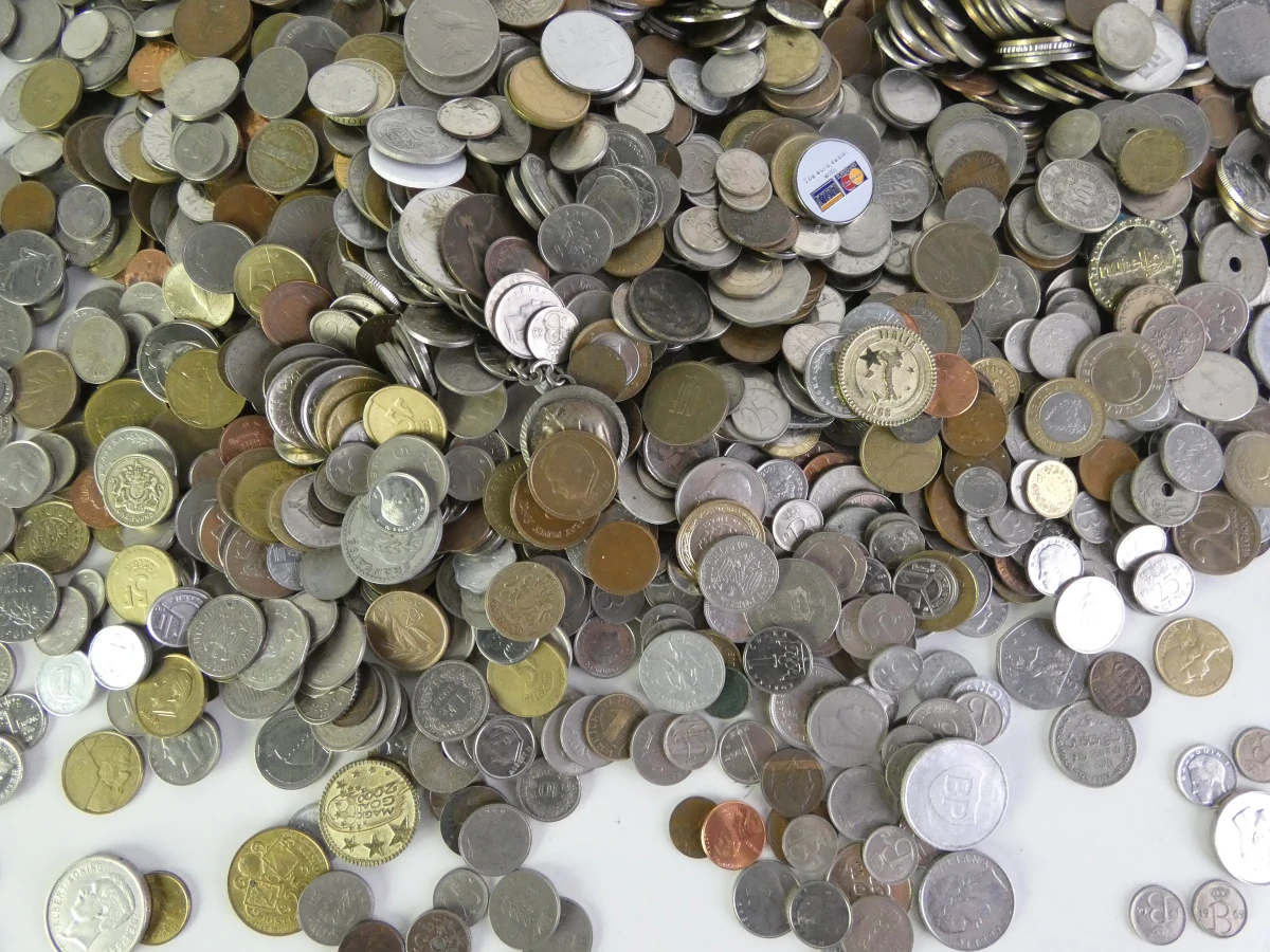 Verzameling oude munten en bankbiljetten uit diverse landen - foto 3