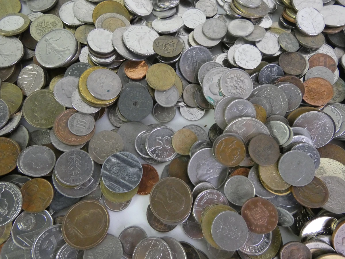 Verzameling oude munten en bankbiljetten uit diverse landen - foto 11