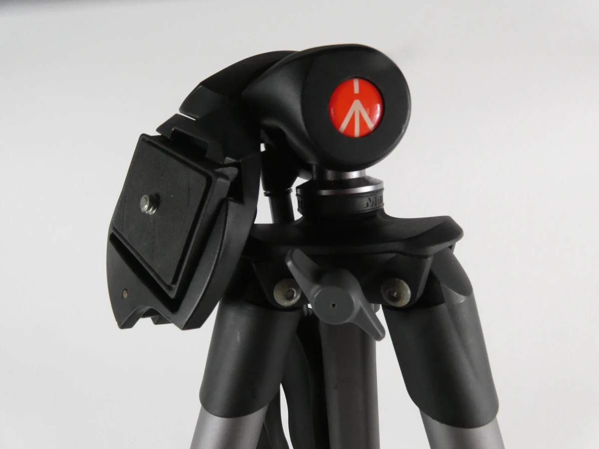 Manfrotto Compact Advanced camerastatief met opbergtas - foto 2