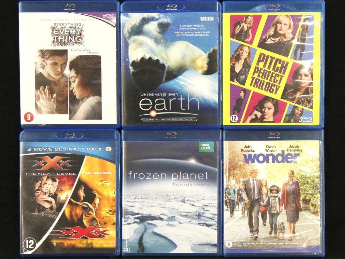 Lot van 30 Blu-rays – Disney, films, actie, drama, animatie & documentaires - foto 2