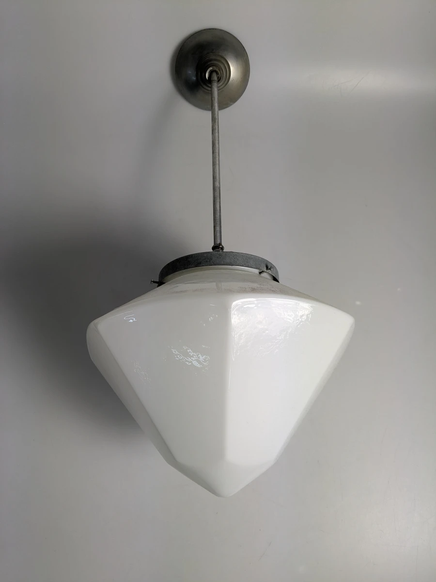 Vintage Art-Decostijl diamantvormige hanglamp. - foto 3