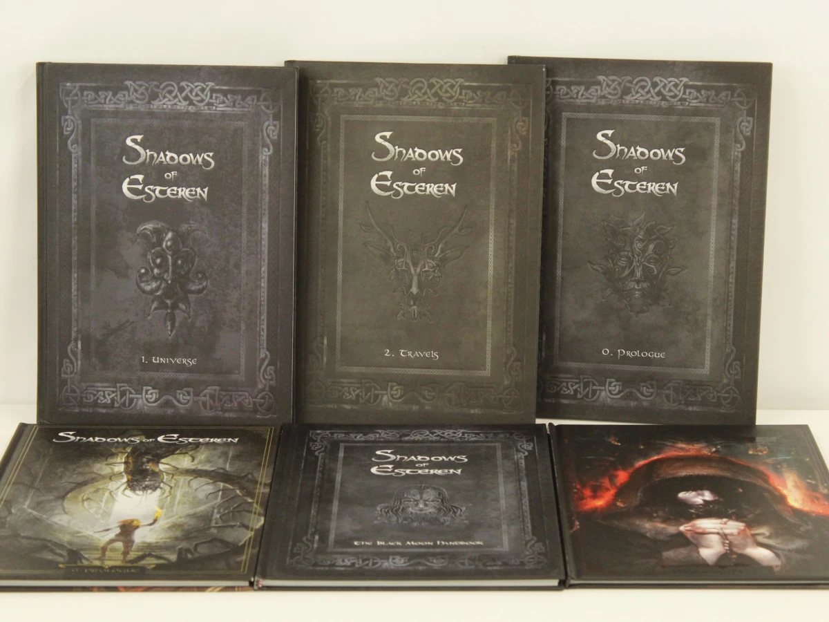 Shadows of Esteren RPG - Luxe Kickstarter set met Fearil en travels box - foto 7