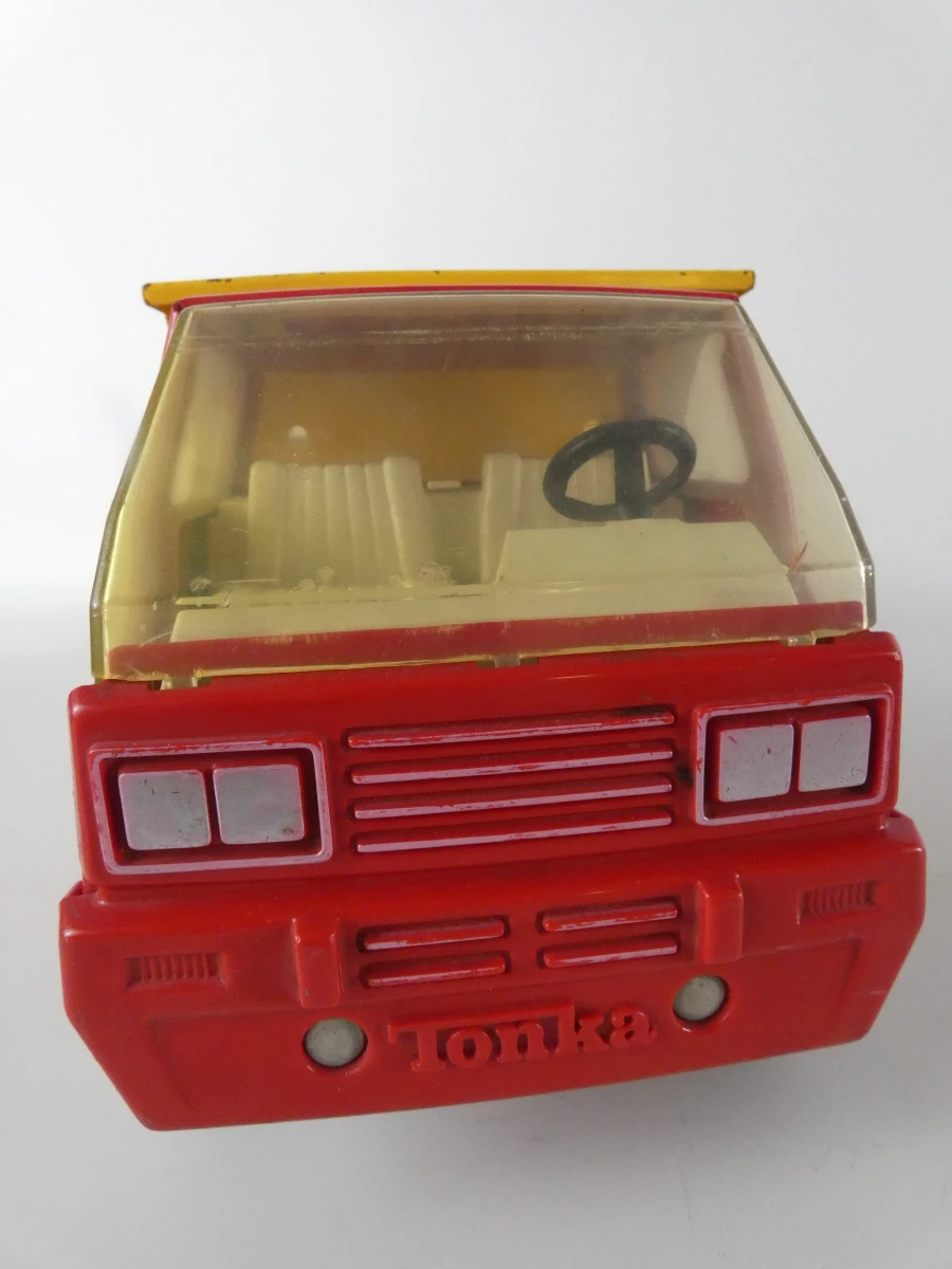 Set vintage Tonka speelgoed vrachtwagens en voertuigen - foto 9