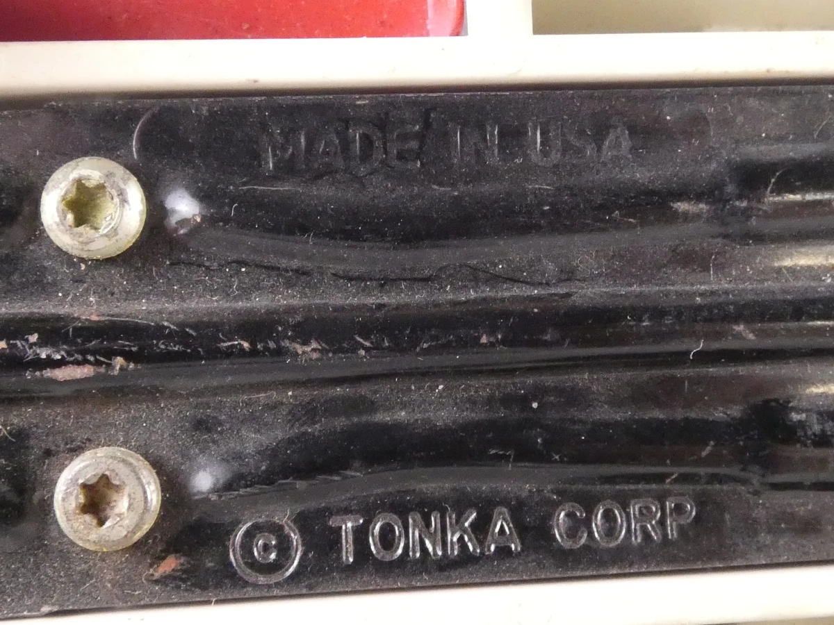 Set vintage Tonka speelgoed vrachtwagens en voertuigen - foto 14
