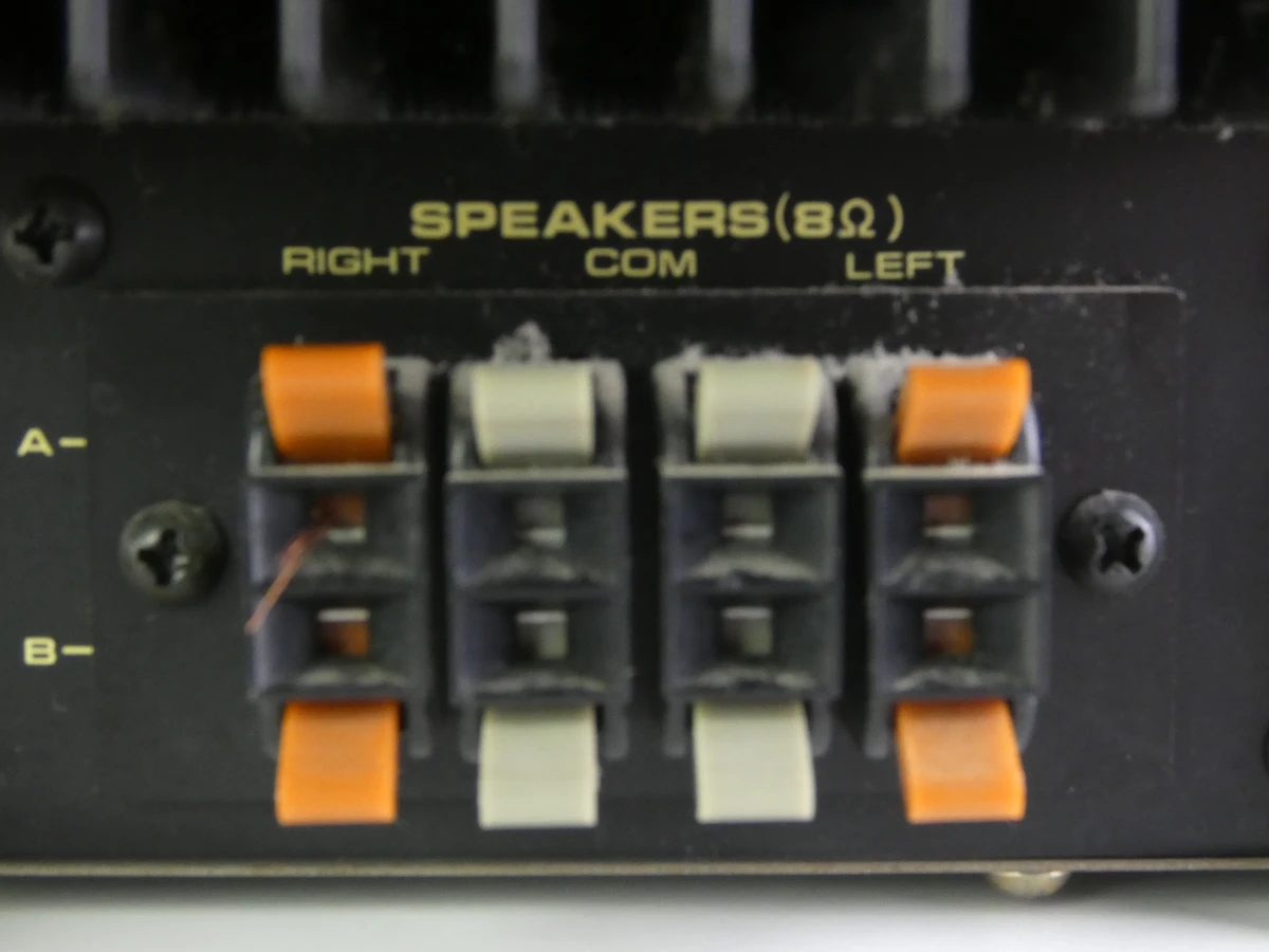 Vintage Fisher Studio-Standard RS-3030 Stereo Receiver (1979 - 1981) - foto 14