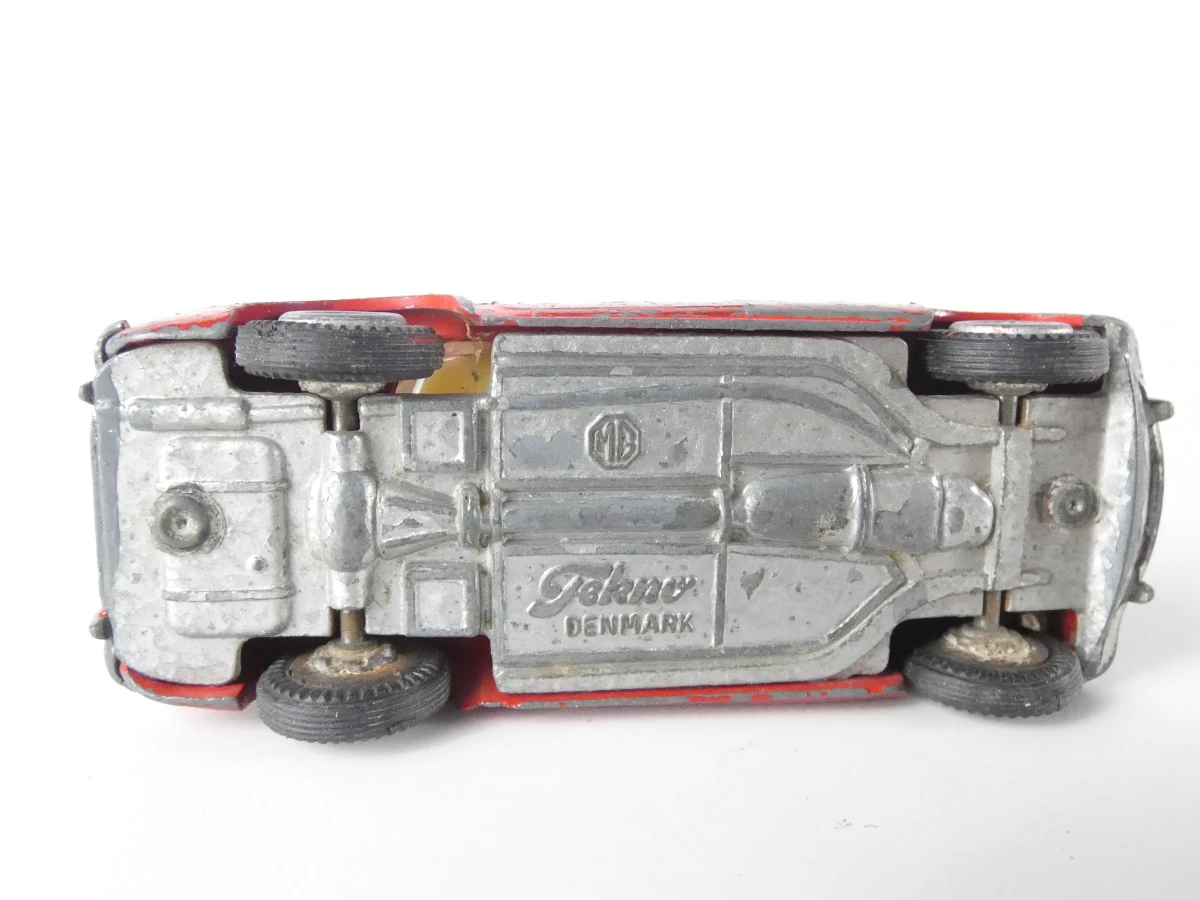 Set van 5 vintage metalen speelgoedauto's - foto 16