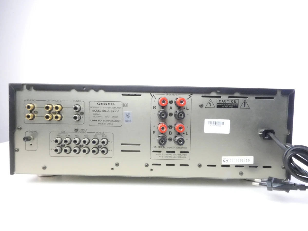 Onkyo Integra A-8700 stereo versterker - foto 11