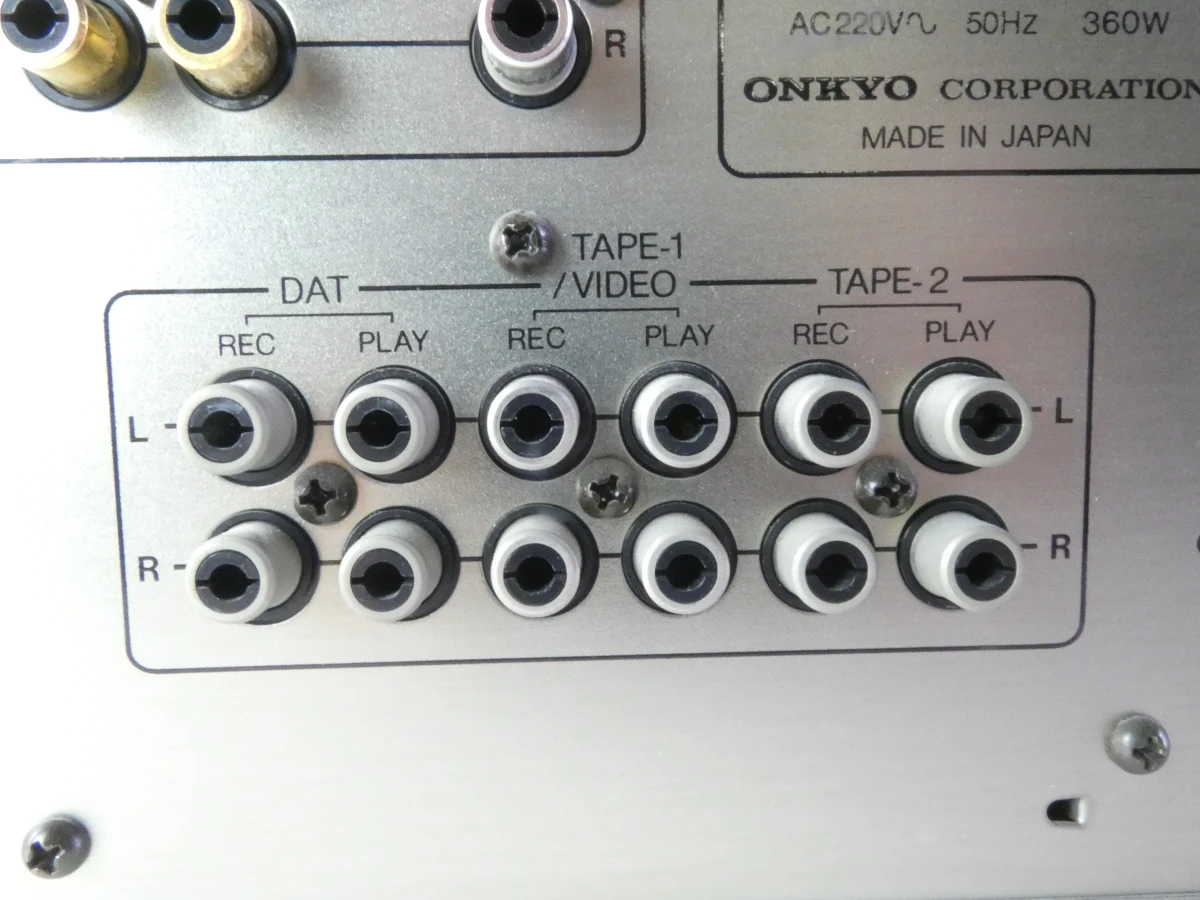 Onkyo Integra A-8700 stereo versterker - foto 14