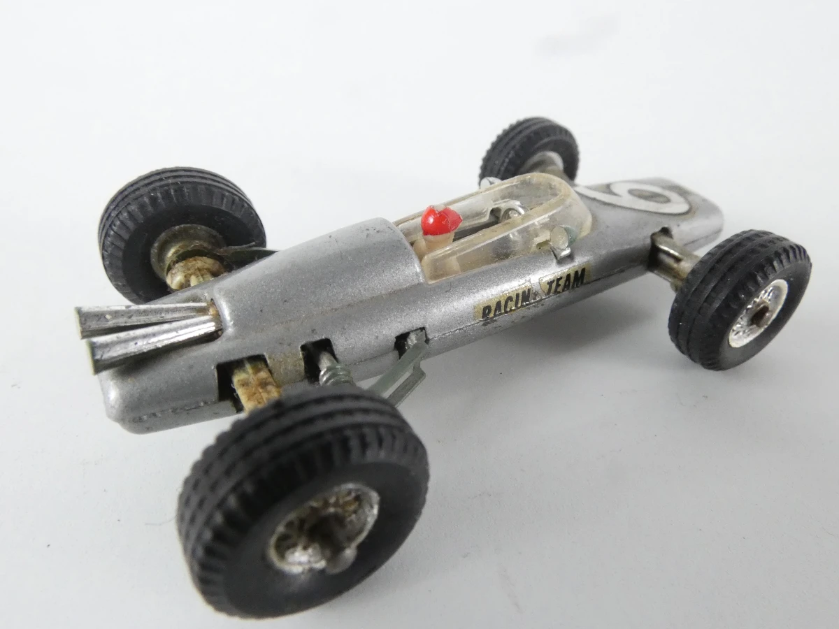Set vintage miniatuur raceauto's met opbergkoffer - foto 3