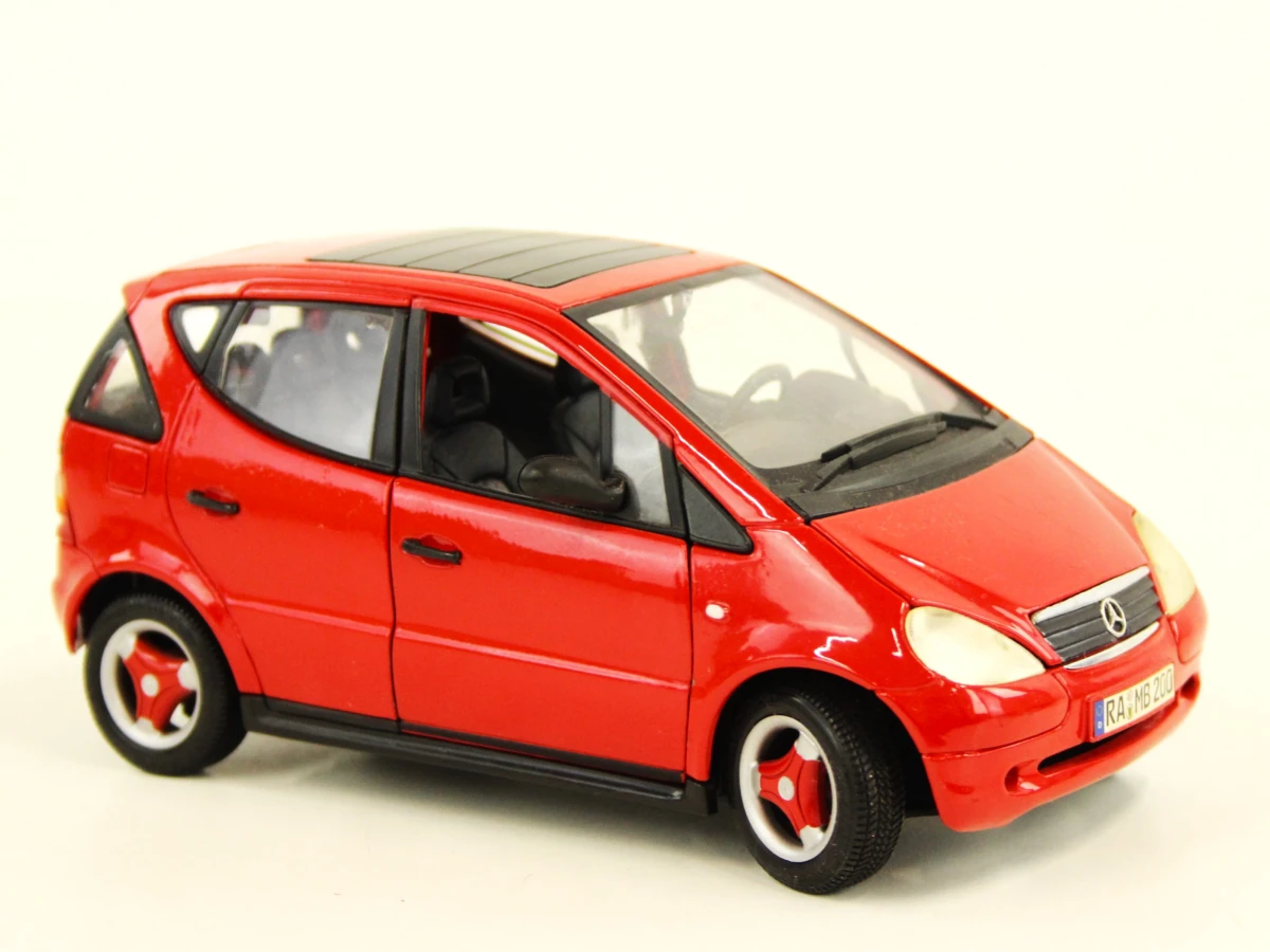 Lot van 4 Mercedes-Benz modelauto’s - foto 6