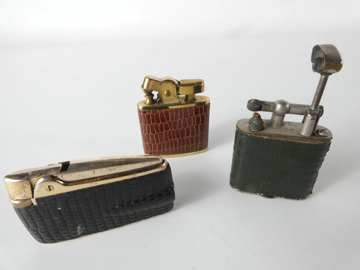 Uitgebreide vintage collectie aanstekers - diverse merken en bijzondere modellen - foto 14