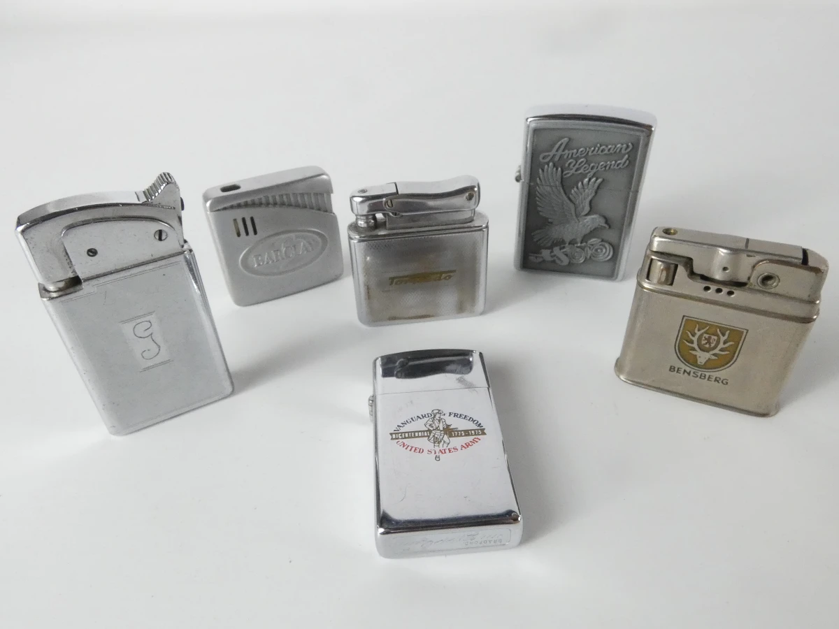 Uitgebreide vintage collectie aanstekers - diverse merken en bijzondere modellen - foto 18