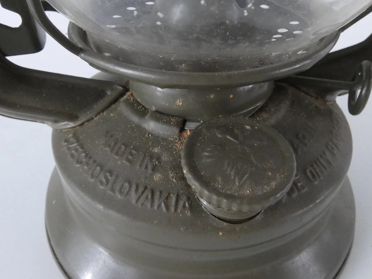 Set van 3 Vintage Lantaarns: 2x Meva 865 Stormlamp & 1x Messing Seinlamp / Carbidlamp - foto 4